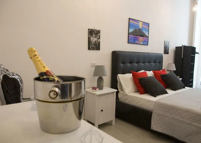 Vesuvius Luxury