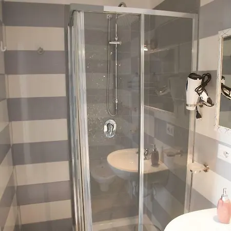 Vesuvius Luxury Pensjonat 3*